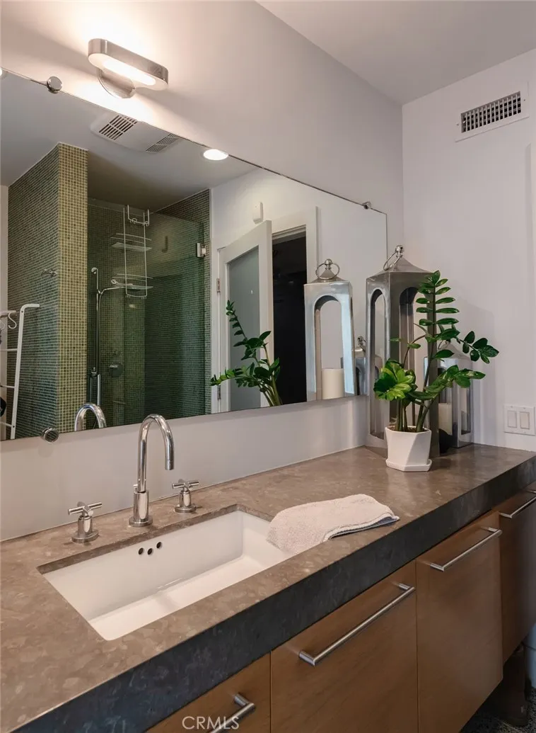 Additional image 70 of 121 16th Street, Manhattan Beach, CA 90266