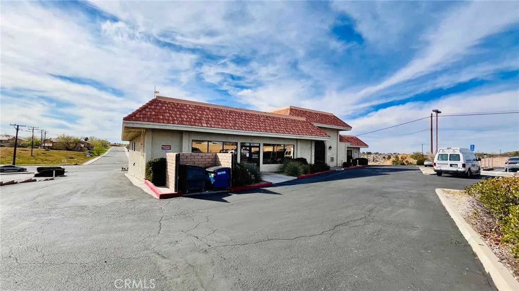 Additional image 74 of 14075 Hesperia Rd, Victorville, CA 92395