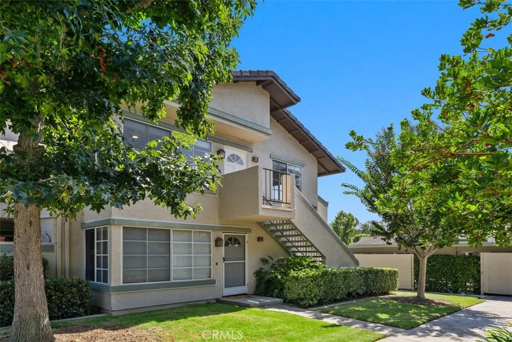 19 Exeter Unit 16, Irvine, CA 92612 photo 4