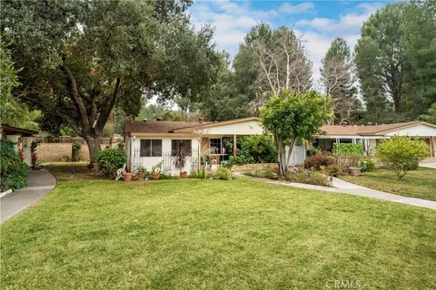 19358 Avenue Of The Oaks, Newhall, CA MLS: SR25073370