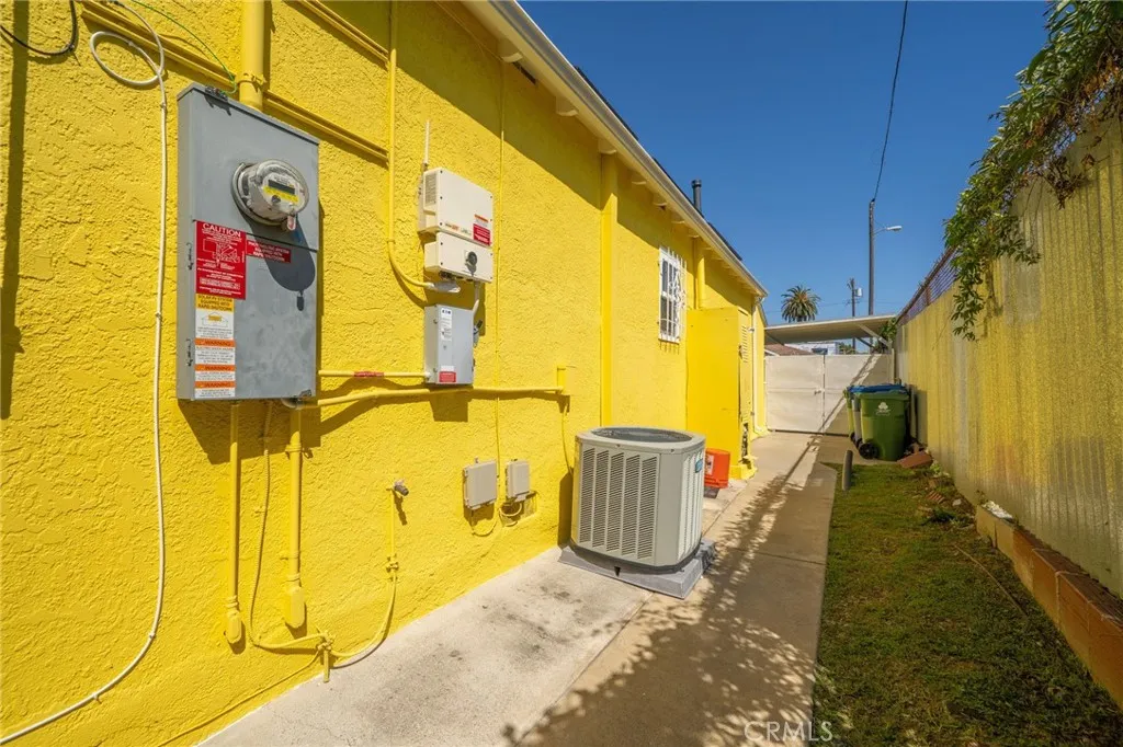 Additional image 68 of 2737 S Spaulding Ave, Los Angeles, CA 90016
