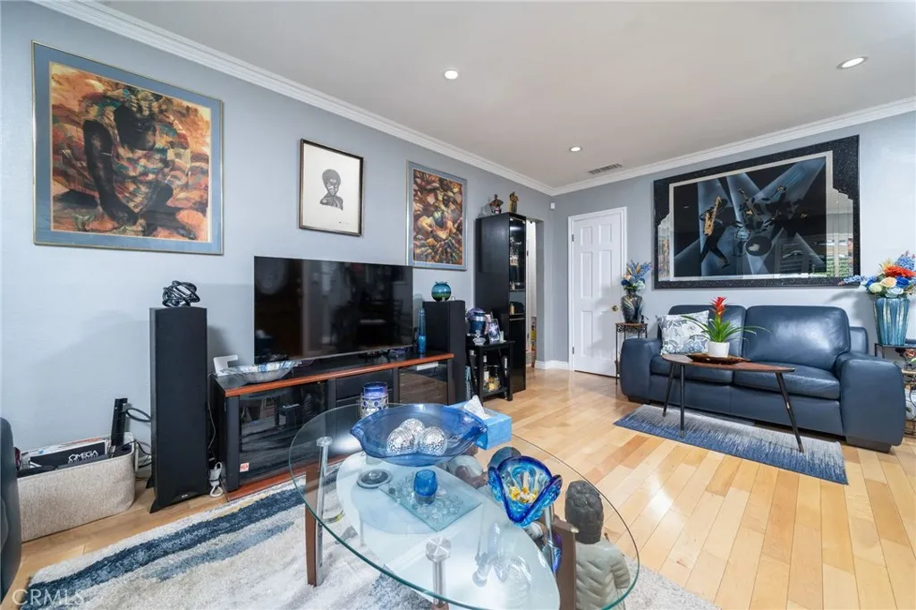 Additional image 47 of 2737 S Spaulding Ave, Los Angeles, CA 90016