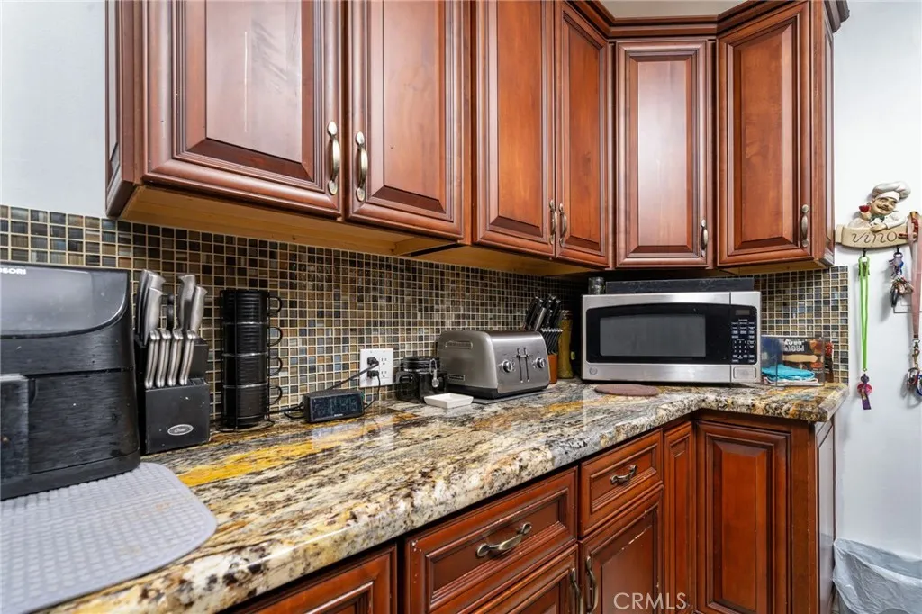 Additional image 17 of 2737 S Spaulding Ave, Los Angeles, CA 90016