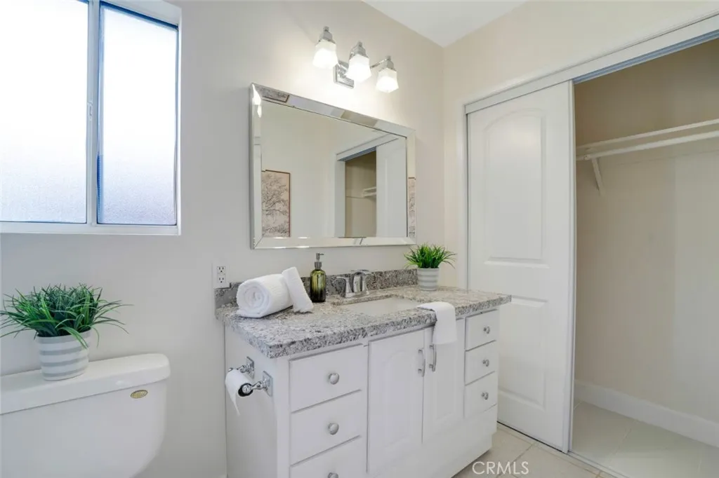Additional image 58 of 13903 Hesby Street, Sherman Oaks, CA 91423