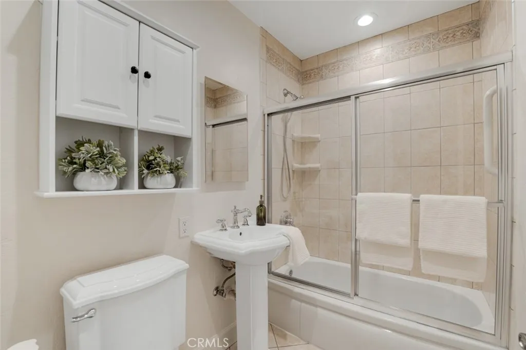 Additional image 15 of 13903 Hesby Street, Sherman Oaks, CA 91423