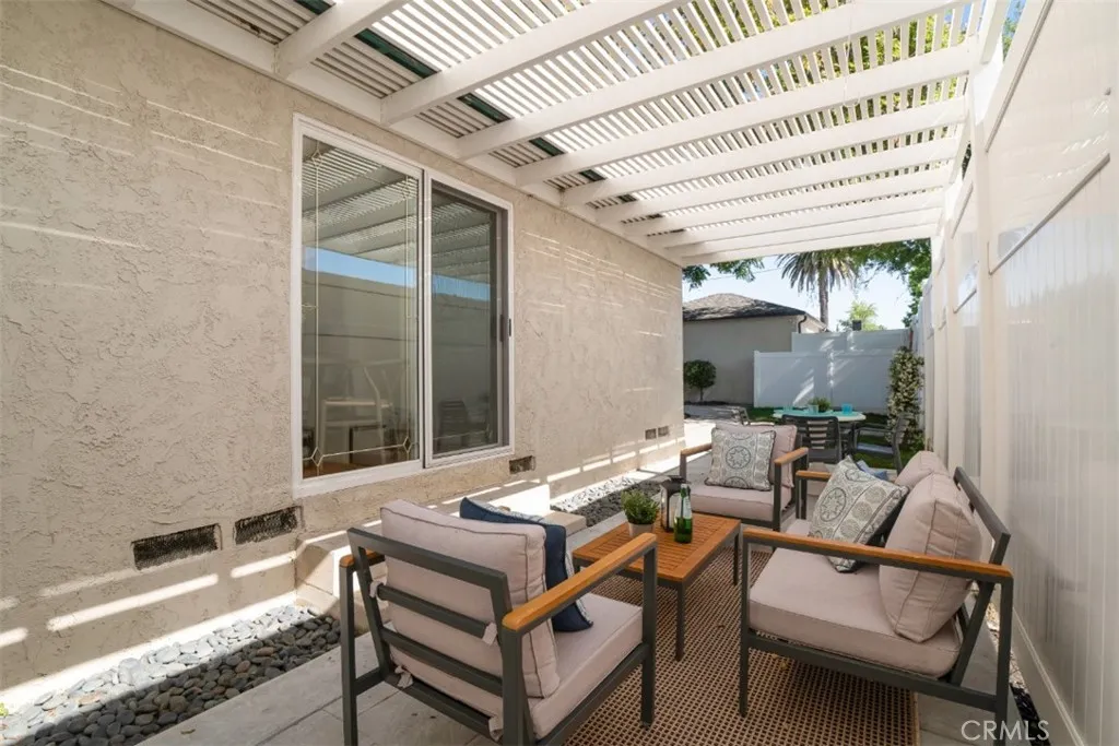 Additional image 61 of 13903 Hesby Street, Sherman Oaks, CA 91423
