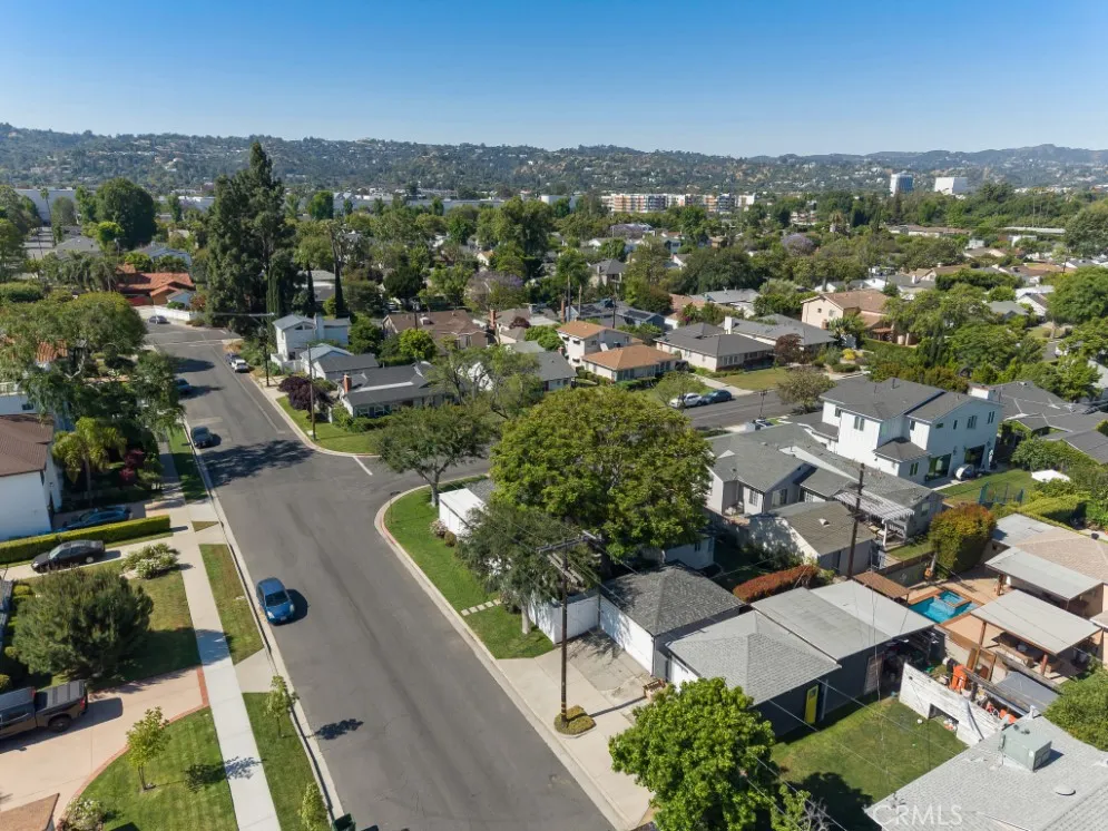 Additional image 74 of 13903 Hesby Street, Sherman Oaks, CA 91423