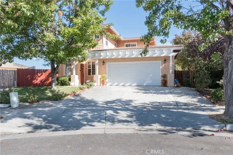 611 Larkfield Place, Paso Robles, CA 93446 - MLS#: NS25058017