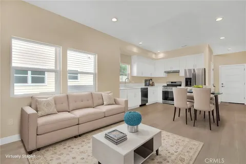 642 W Grand Avenue, Pomona, CA MLS: AR24224525
