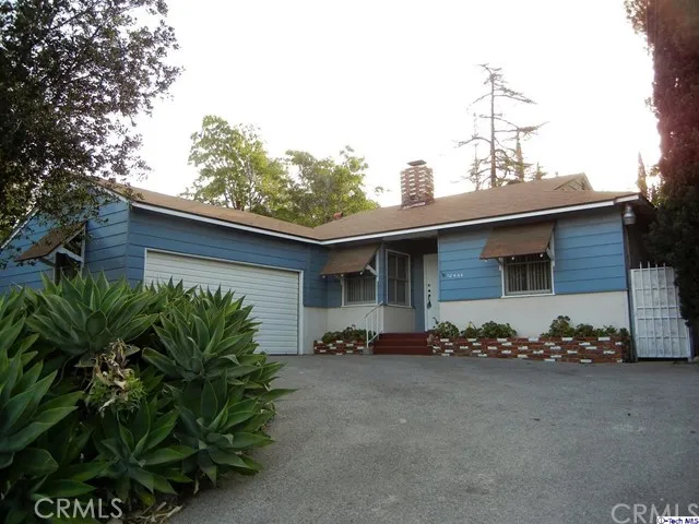 10444 Hillhaven Ave  