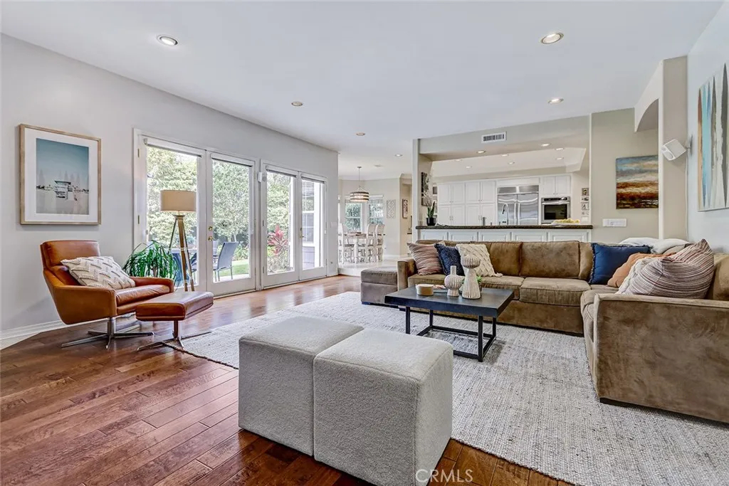 Additional image 17 of 2101 Lynngrove Dr, Manhattan Beach, CA 90266