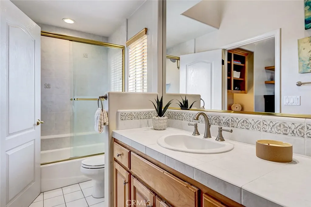 Additional image 106 of 2101 Lynngrove Dr, Manhattan Beach, CA 90266