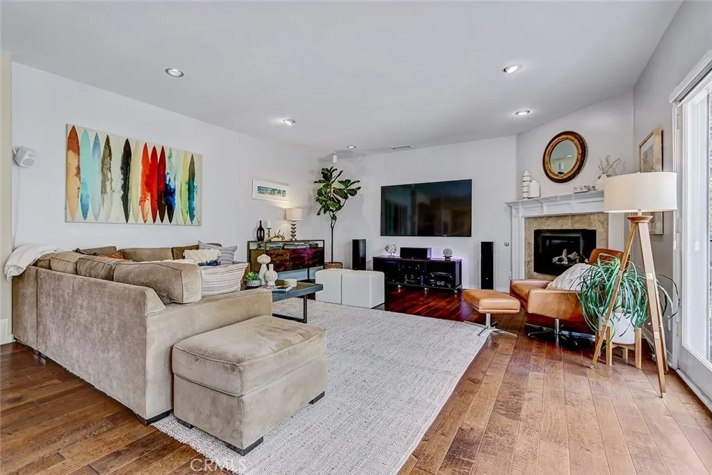 Additional image 15 of 2101 Lynngrove Dr, Manhattan Beach, CA 90266