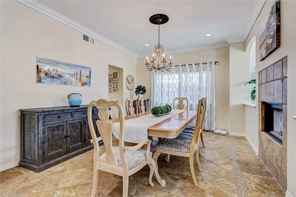 Additional image 63 of 2101 Lynngrove Dr, Manhattan Beach, CA 90266