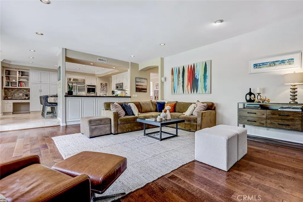 Additional image 18 of 2101 Lynngrove Dr, Manhattan Beach, CA 90266