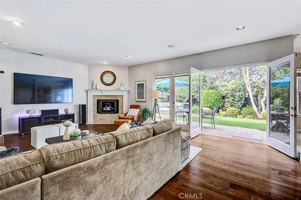 Additional image 71 of 2101 Lynngrove Dr, Manhattan Beach, CA 90266