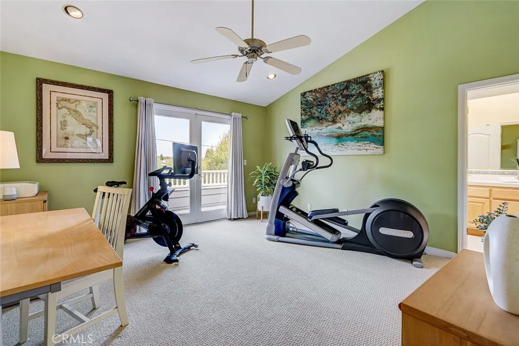 Additional image 103 of 2101 Lynngrove Dr, Manhattan Beach, CA 90266