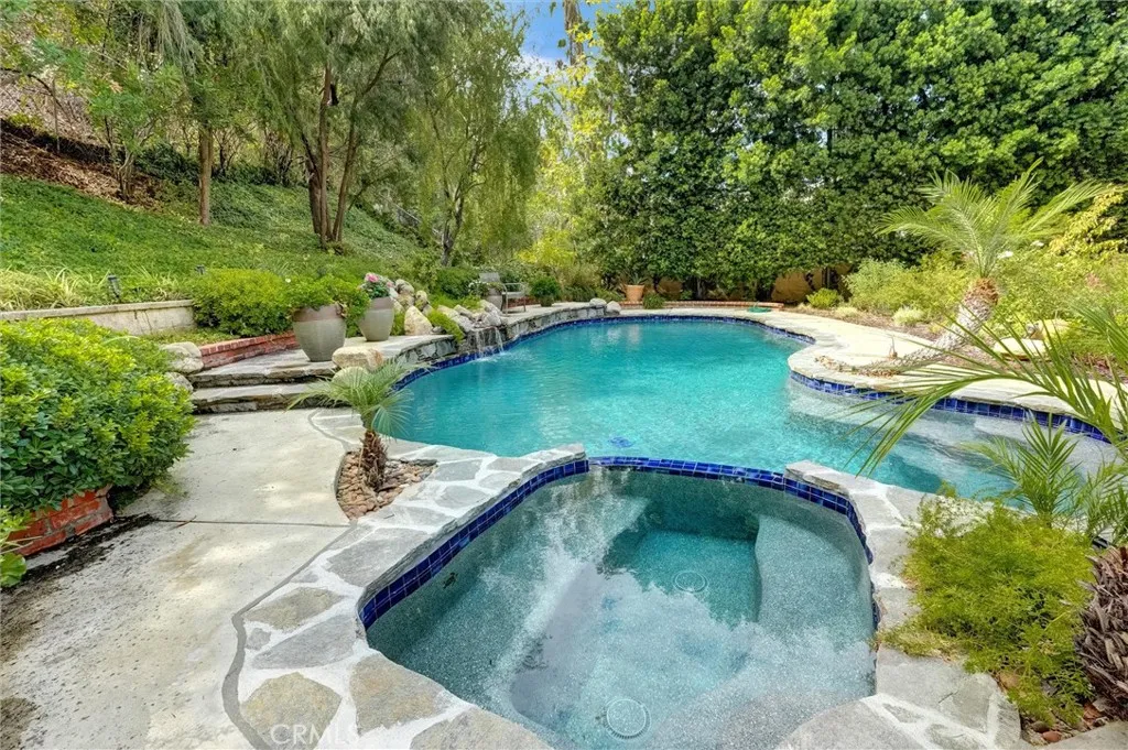 Additional image 125 of 4751 Topeka Drive, Tarzana, CA 91356