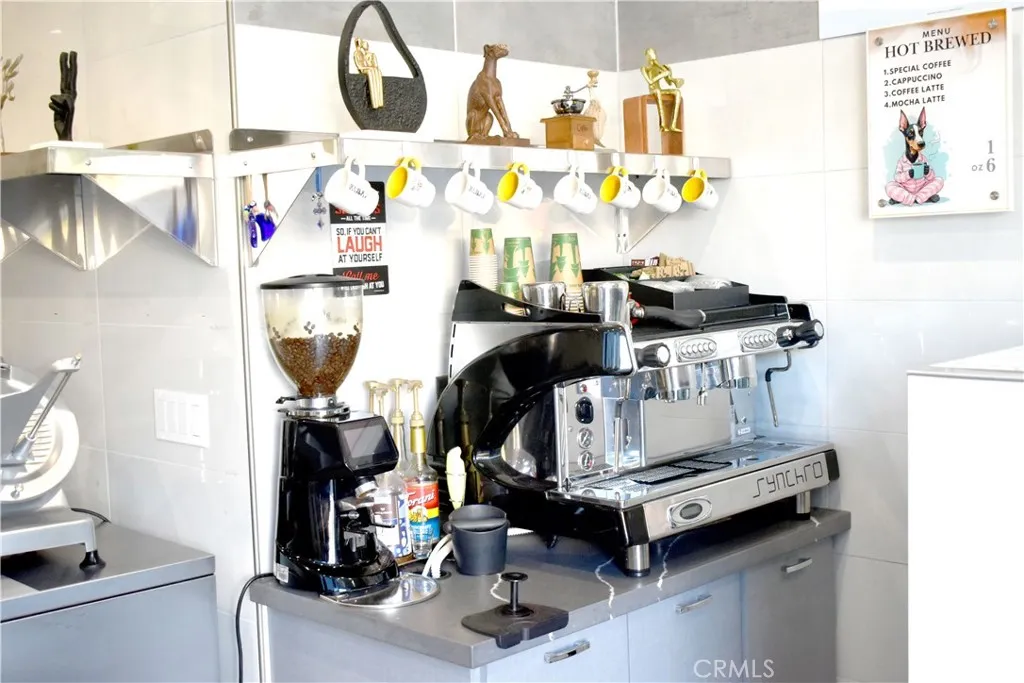 Additional image 11 of 453 S Glenoaks Boulevard, Burbank, CA 91502