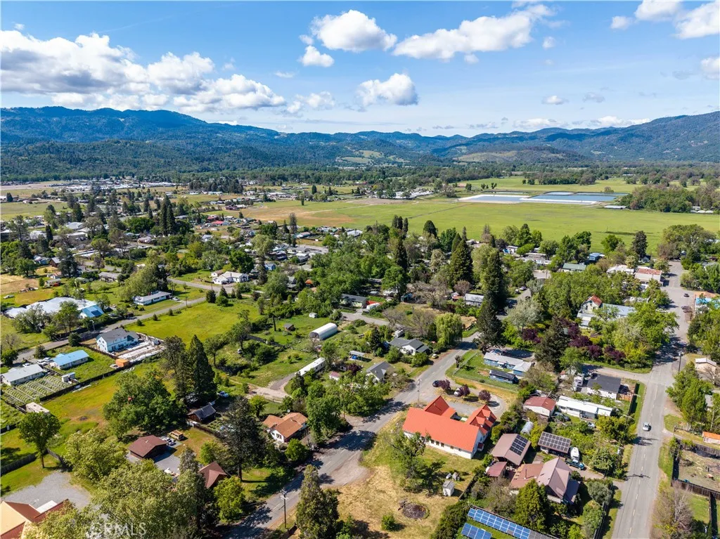 Additional image 24 of 76260 Perry St, Covelo, CA 95428