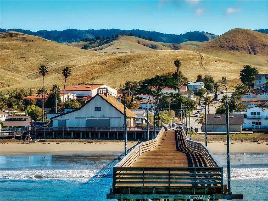 Additional image 20 of 136 Ocean Front Ln, Cayucos, CA 93430