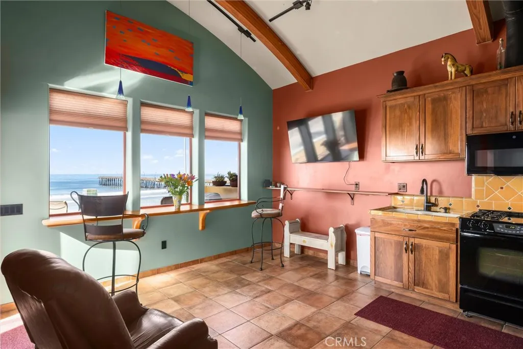 Additional image 76 of 136 Ocean Front Ln, Cayucos, CA 93430