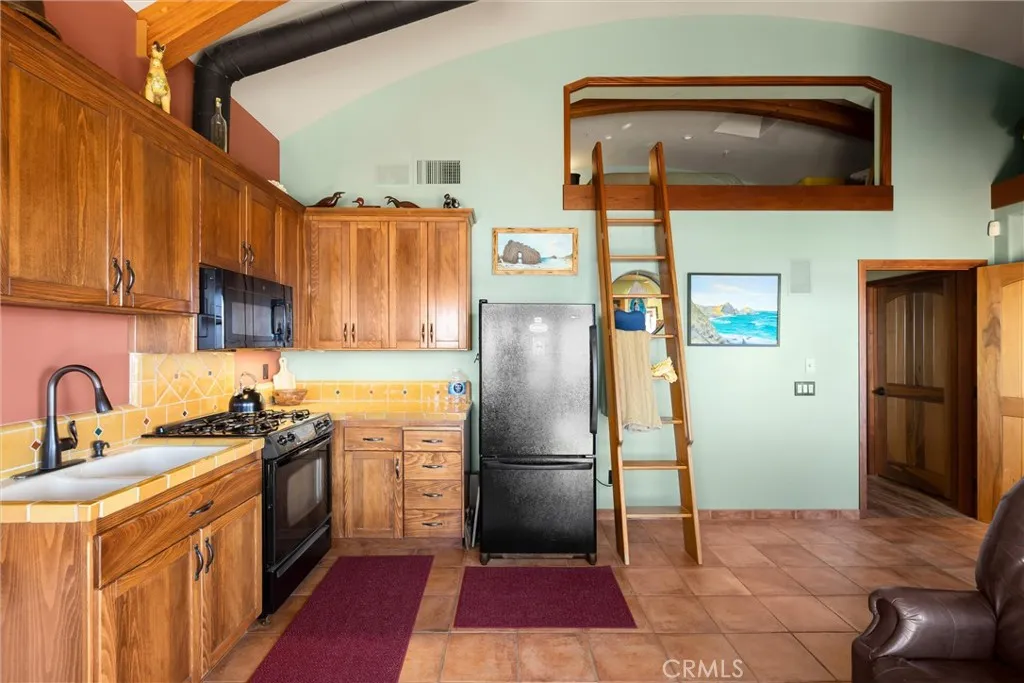 Additional image 33 of 136 Ocean Front Ln, Cayucos, CA 93430