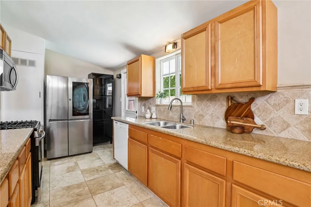 Additional image 8 of 1054 N Hermosa Dr, Anaheim, CA 92801