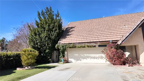 22805 Garzota Drive, Valencia, CA 91354 - MLS#: SR25018887