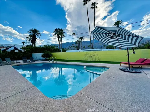 1331 S Sunrise Way, Palm Springs, CA MLS: GD24178466