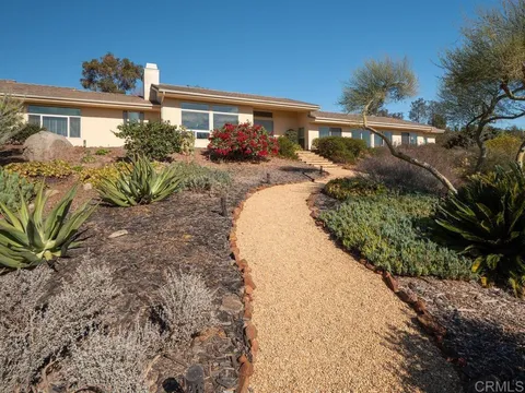 31340 Cottontail Ln, Bonsall, CA MLS: NDP2410424
