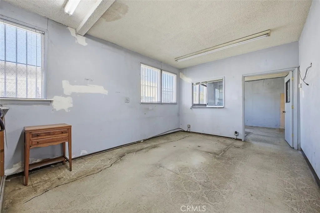 Additional image 11 of 2020 S Mesa St, San Pedro, CA 90731