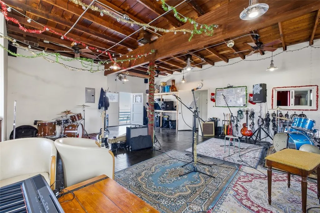 Additional image 17 of 2020 S Mesa St, San Pedro, CA 90731