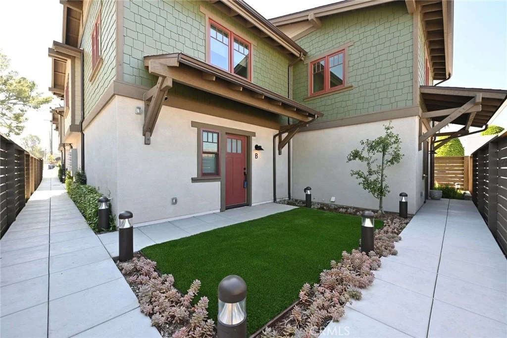 117 N Vista Bonita Avenue Unit C, Glendora, CA 91741