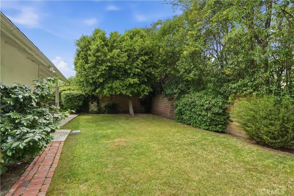 Additional image 25 of 14951 Gilmore St, Van Nuys, CA 91411