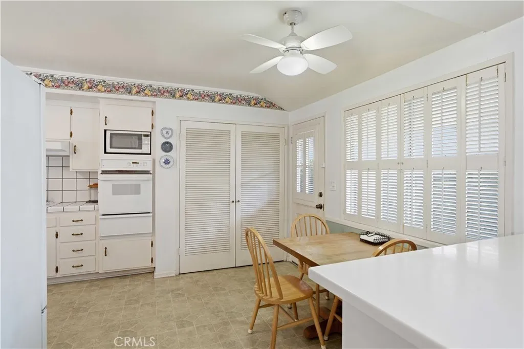 Additional image 34 of 14951 Gilmore St, Van Nuys, CA 91411