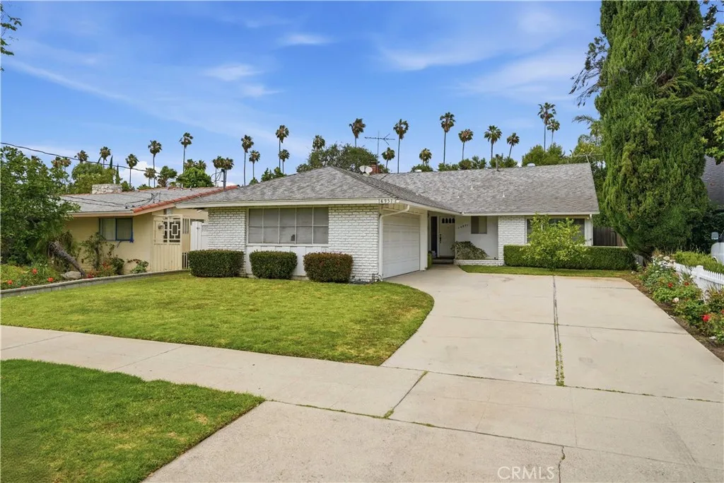 Additional image 28 of 14951 Gilmore St, Van Nuys, CA 91411