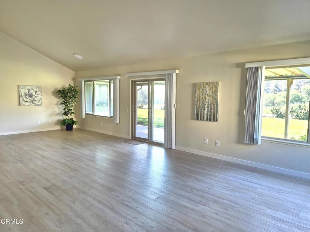 Additional image 7 of 42028 Village 42, Camarillo, CA 93012