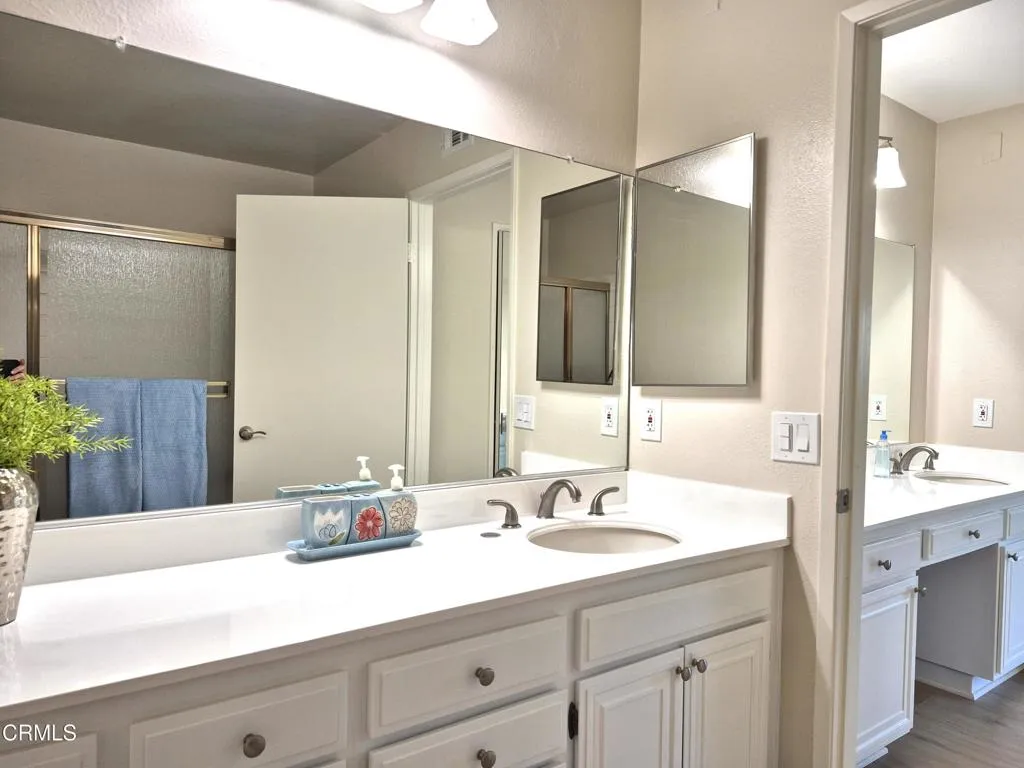 Additional image 85 of 42028 Village 42, Camarillo, CA 93012