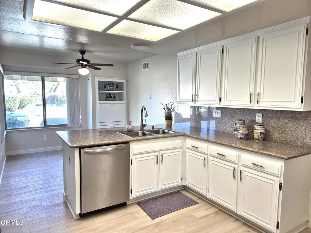 Additional image 9 of 42028 Village 42, Camarillo, CA 93012