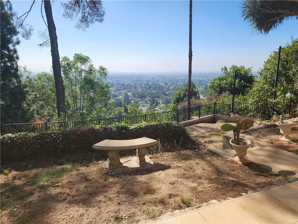 502 Mesa Cir, Monrovia, CA 91016