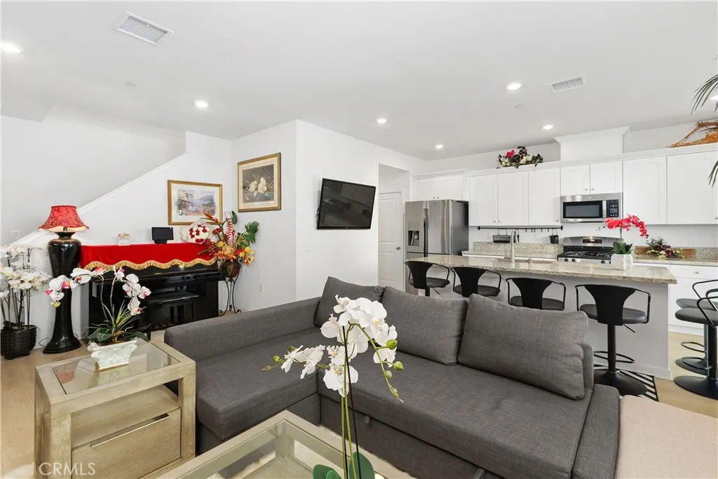 Additional image 8 of 32612 Manhattan Ave, Winchester, CA 92596