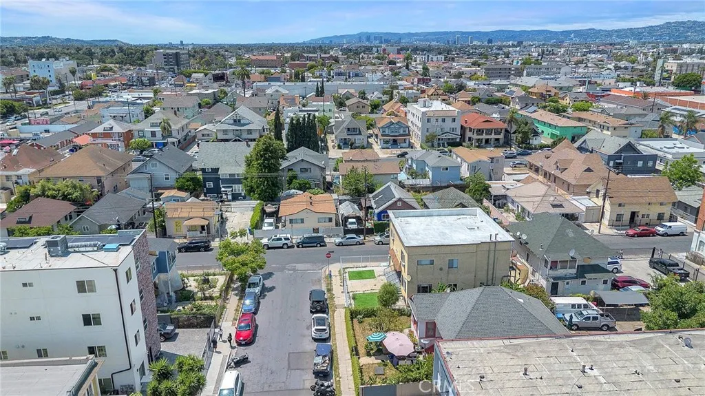 Additional image 46 of 2261 W 15th Street, Los Angeles, CA 90006