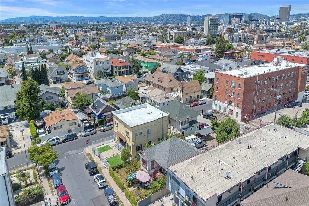 Additional image 40 of 2261 W 15th Street, Los Angeles, CA 90006