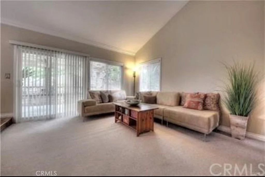 2543 Farview Rd, Fullerton, CA 92833 photo 5