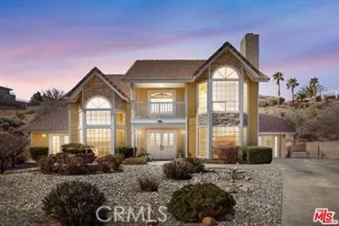 17850 Portside Lane, Victorville, CA MLS: HD25084711
