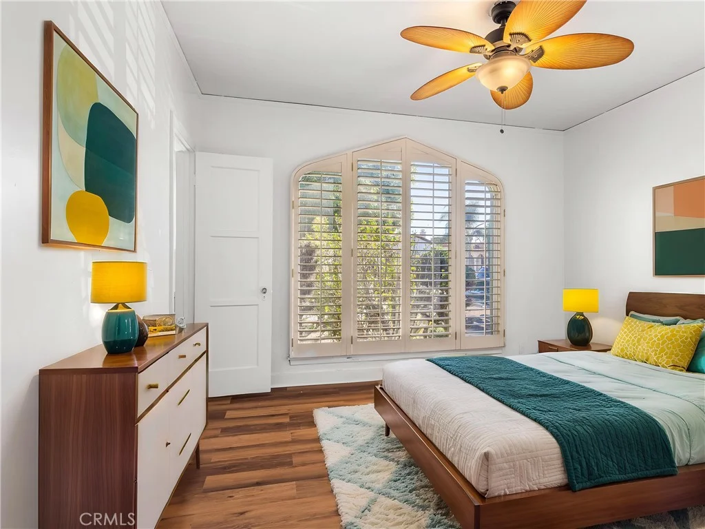 2001 W 84th Pl, Los Angeles, CA 90047
