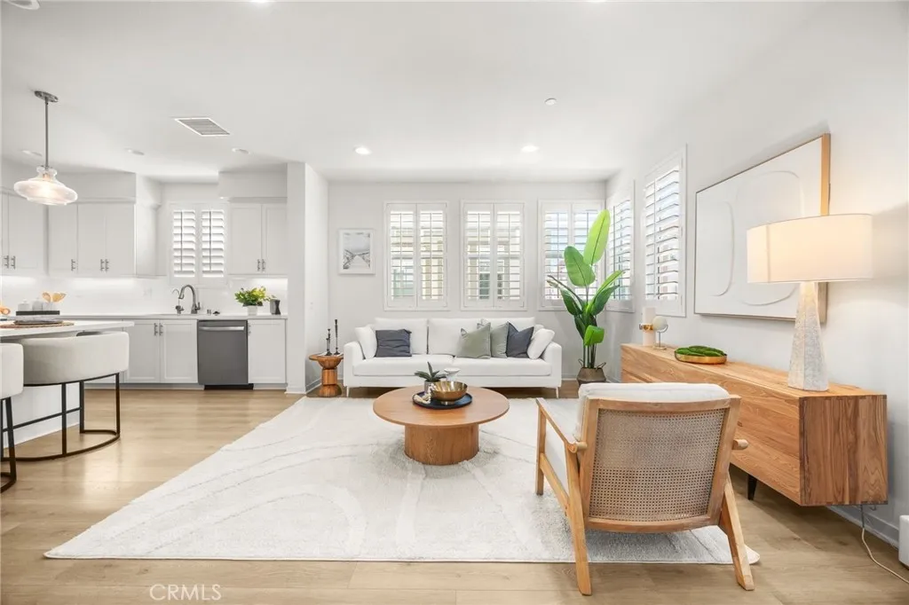 Additional image 4 of 107 Tenor, Irvine, CA 92618