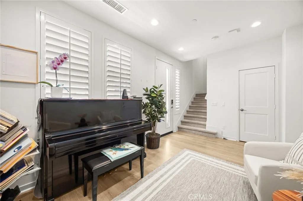 Additional image 3 of 107 Tenor, Irvine, CA 92618