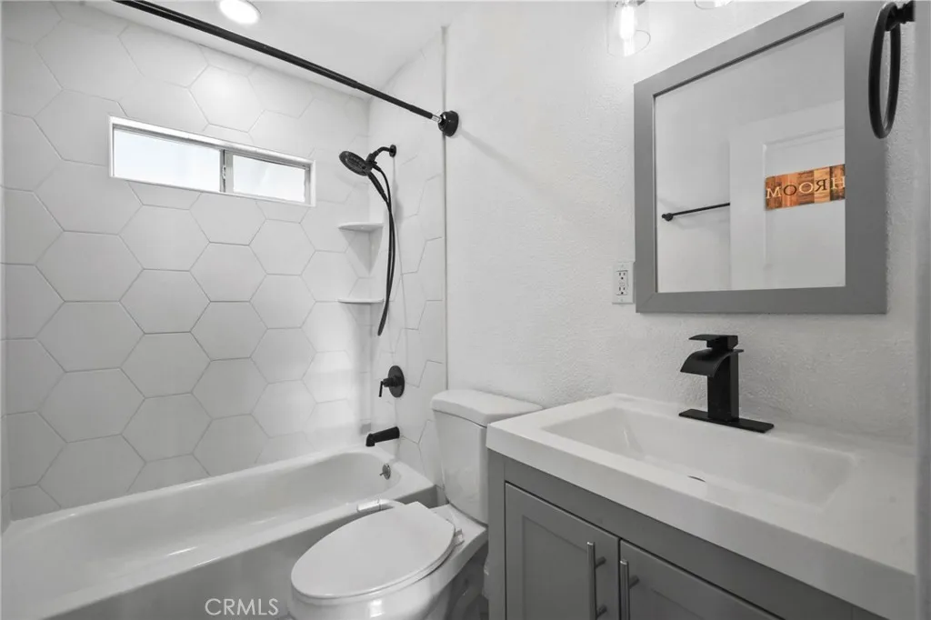 Additional image 16 of 641 Ashcomb Dr, La Puente, CA 91744